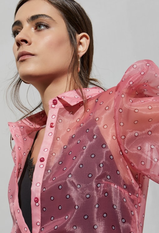 Camisa Mangas Abalonadas em Tule