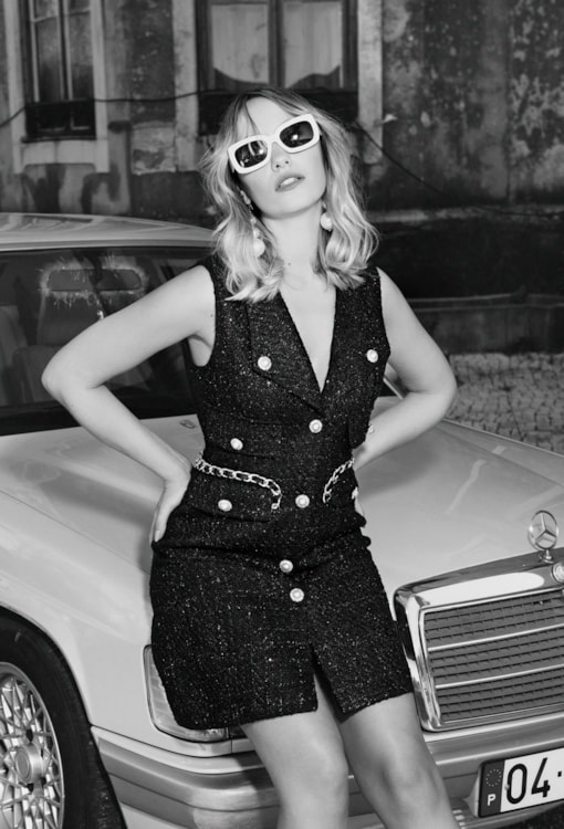 Vestido camiseiro com bolsos