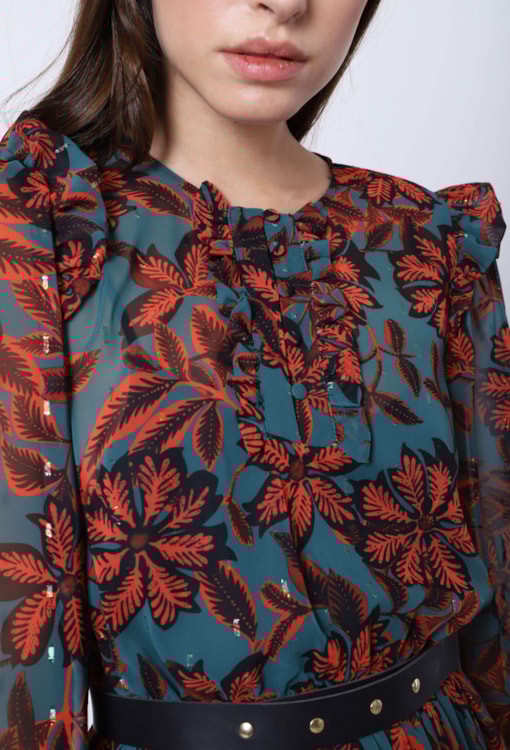 Vestido com transparência plissado