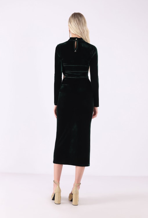 Vestido de veludo com abertura