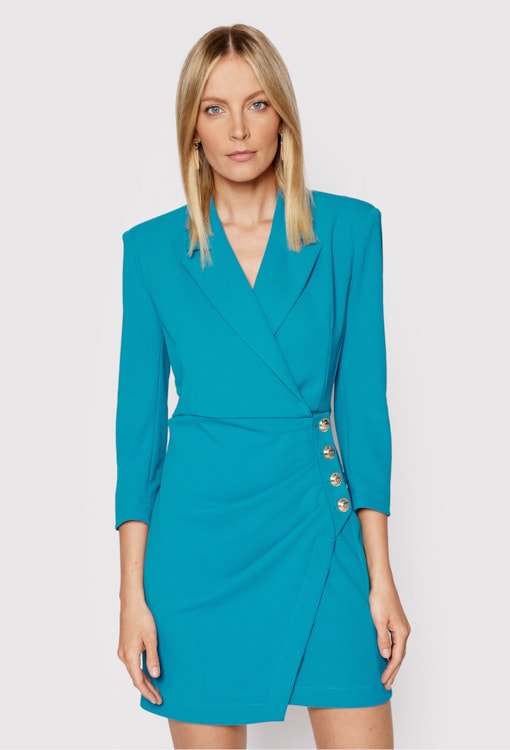 Vestido estilo blazer cruzado