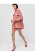 1637676704-outfit-120212-02254709-2364-06167-1-