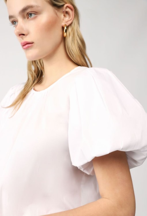 T-shirt com manga abalonada