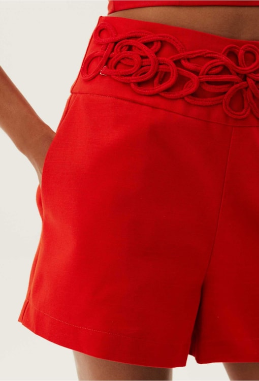 Calção com Bordados